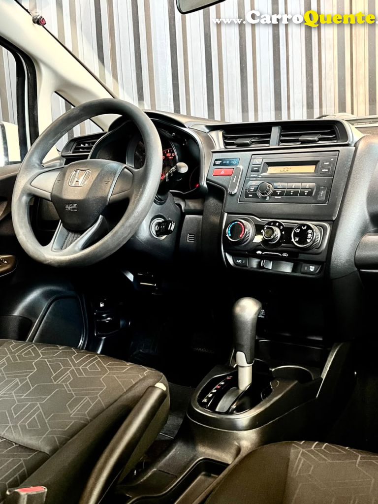 HONDA   FIT LX 1.5 FLEXONE 16V 5P MEC.   BRANCO 2015 1.5 GASOLINA - Loja