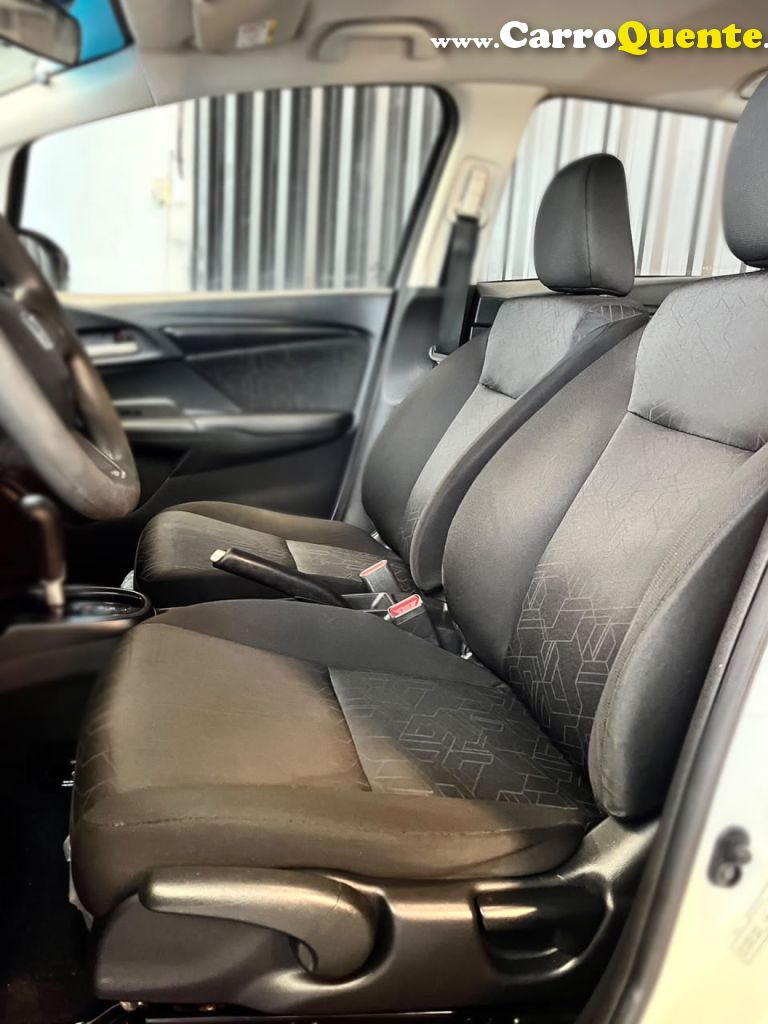 HONDA   FIT LX 1.5 FLEXONE 16V 5P MEC.   BRANCO 2015 1.5 GASOLINA - Loja