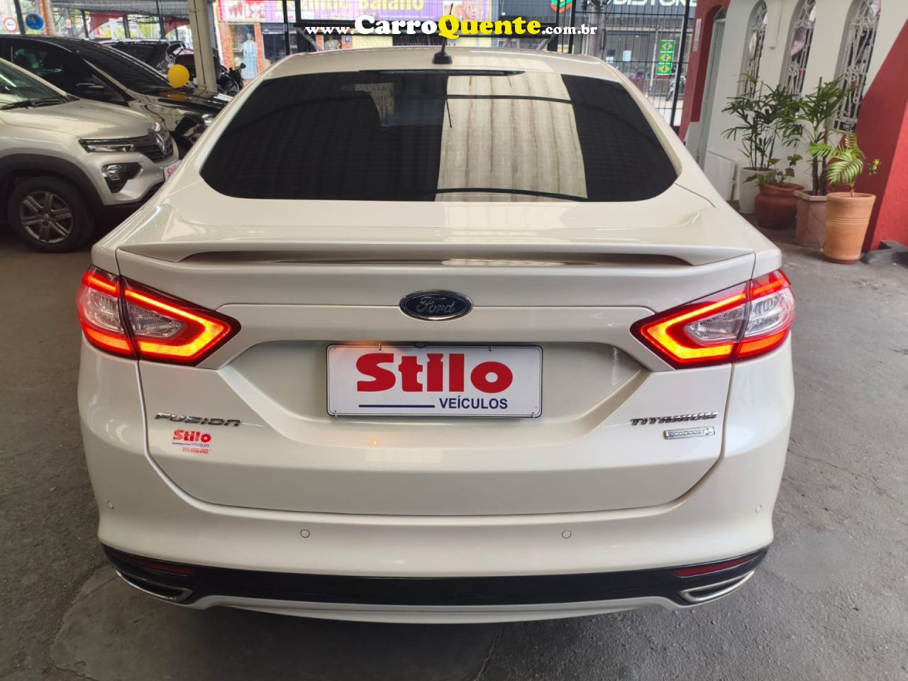 FORD   FUSION TITANIUM 2.0 GTDI ECO. FWD AUT.   BRANCO 2015 2.0 GASOLINA - Loja