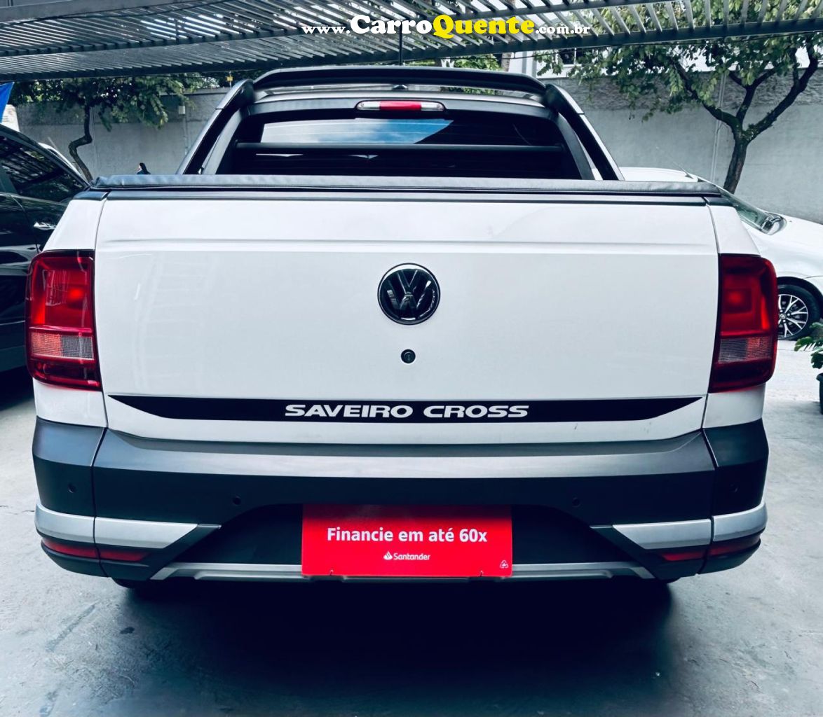 VOLKSWAGEN   SAVEIRO CROSS 1.6 T.FLEX 16V CD   BRANCO 2017 1.6 FLEX - Loja