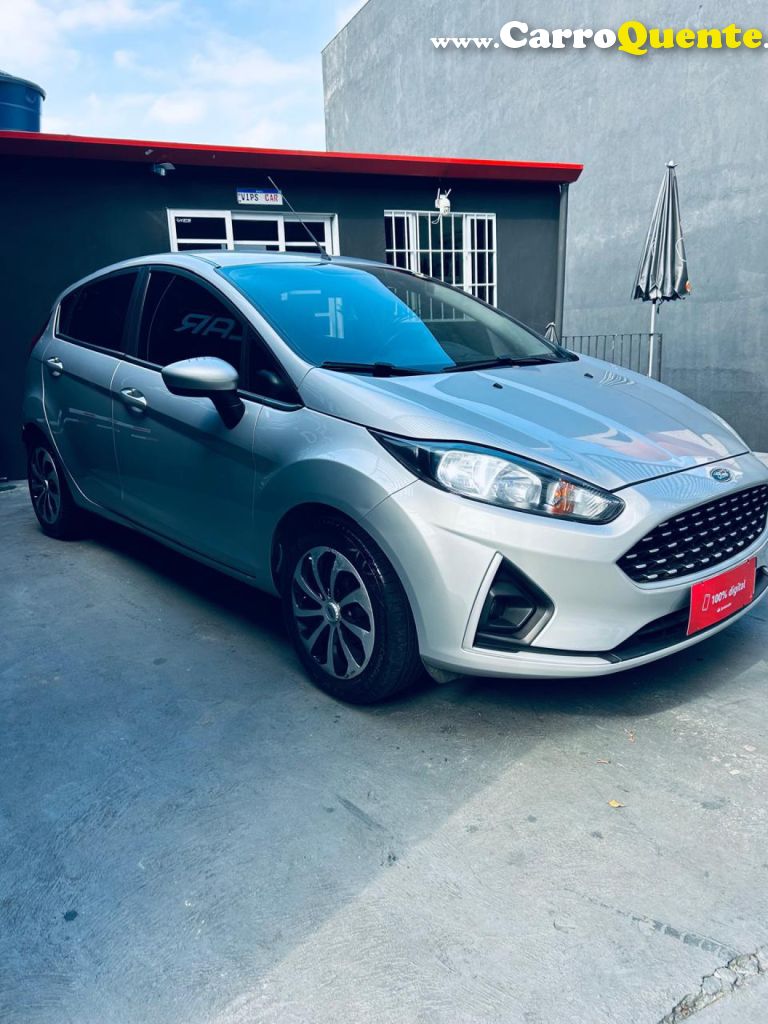 FORD   FIESTA SE 1.6 16V FLEX 5P   PRATA 2018 1.6 FLEX - Loja