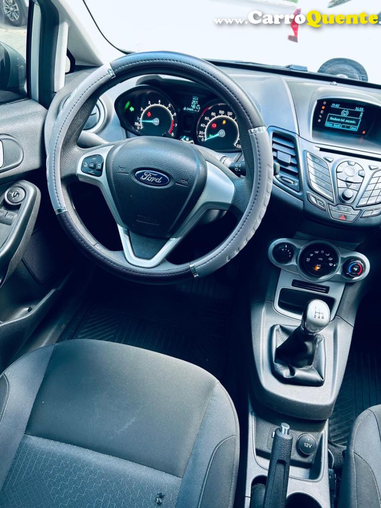 FORD   FIESTA SE 1.6 16V FLEX 5P   PRATA 2018 1.6 FLEX - Loja