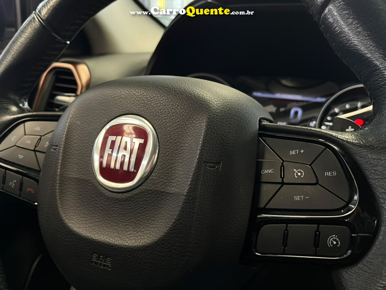 FIAT   TORO VOLCANO 2.0 16V 4X4 TB DIESEL AUT.   PRETO 2019 2.0 DIESEL - Loja
