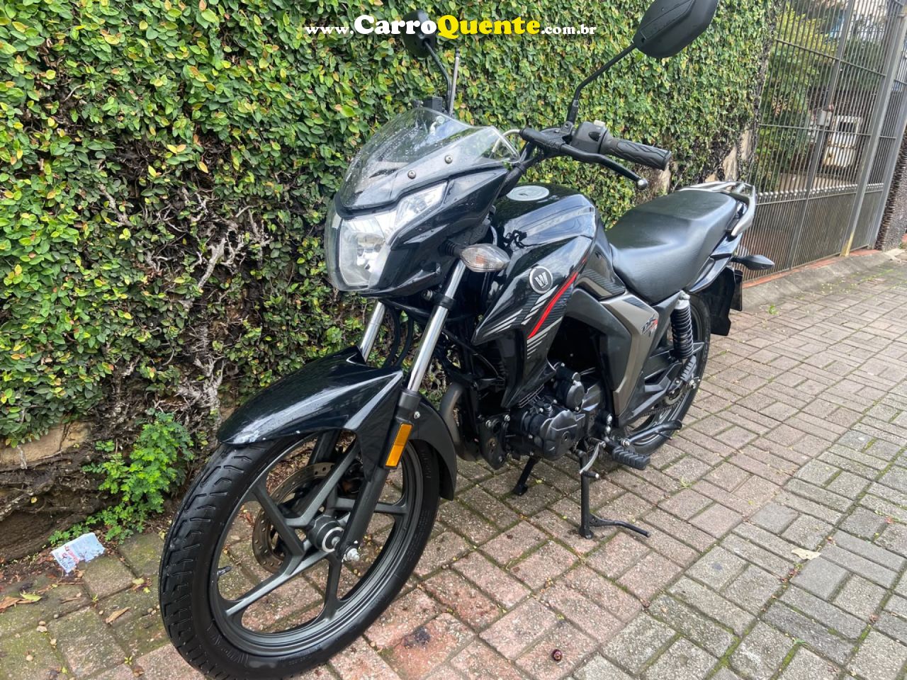 HAOJUE   DK 150 S   PRETO 2022 150 GASOLINA - Loja