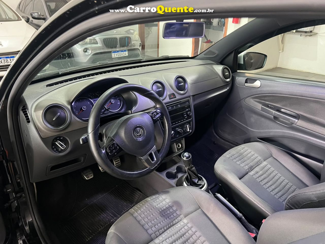 VOLKSWAGEN   SAVEIRO TRENDLINE 1.6 T.FLEX 8V CE   PRETO 2015 1.6 GASOLINA - Loja
