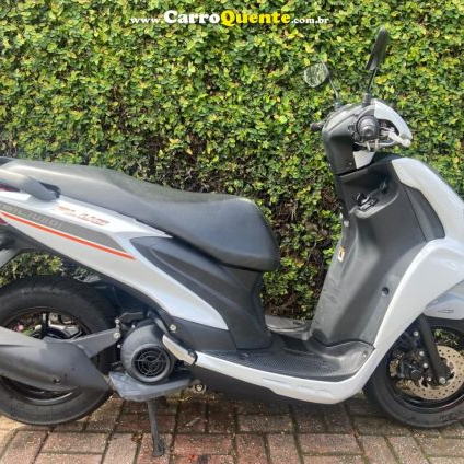 YAMAHA    FLUO 125   BRANCO 2024 125 GASOLINA