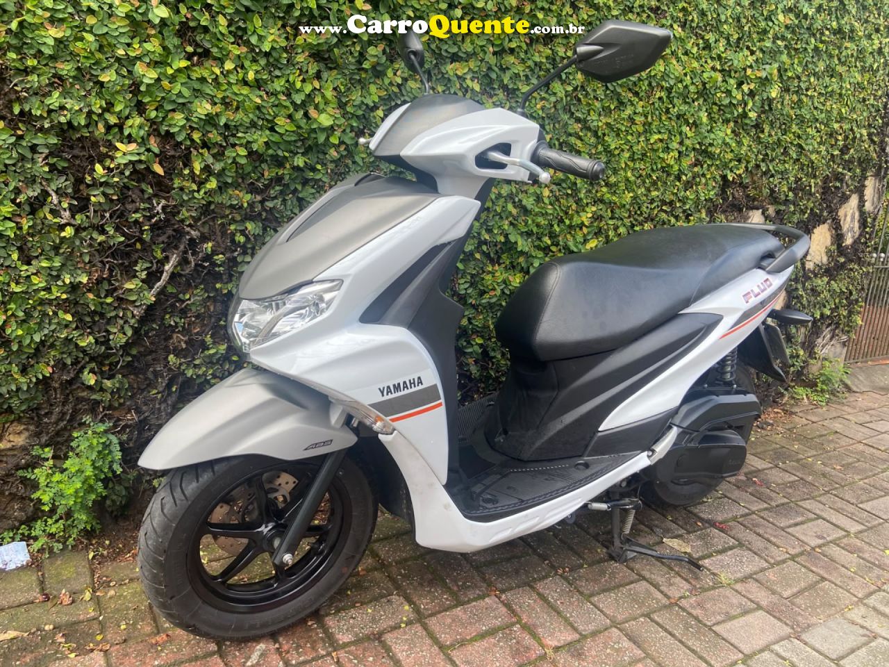 YAMAHA    FLUO 125   BRANCO 2024 125 GASOLINA - Loja