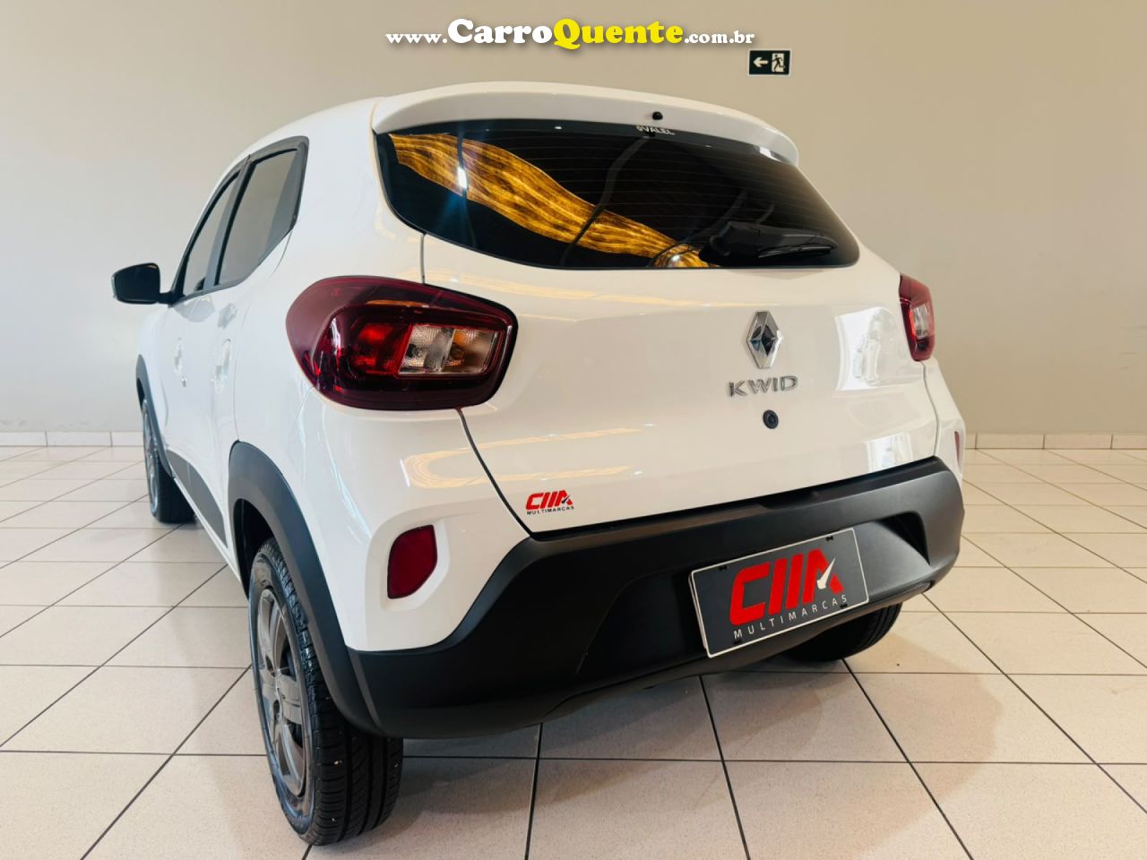 RENAULT   KWID INTENSE 1.0 FLEX 12V 5P MEC.   BRANCO 2026 1.0 FLEX - Loja