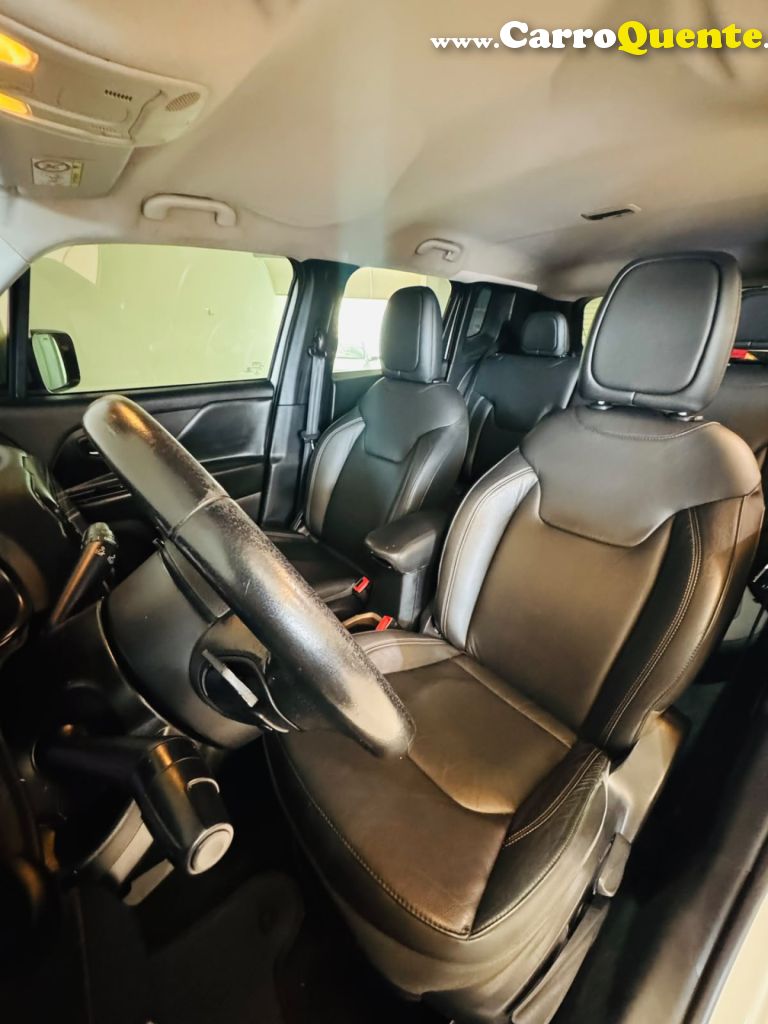 JEEP   RENEGADE LONGITUDE 2.0 4X4 TB DIESEL AUT   BRANCO 2018 2.0 DIESEL - Loja
