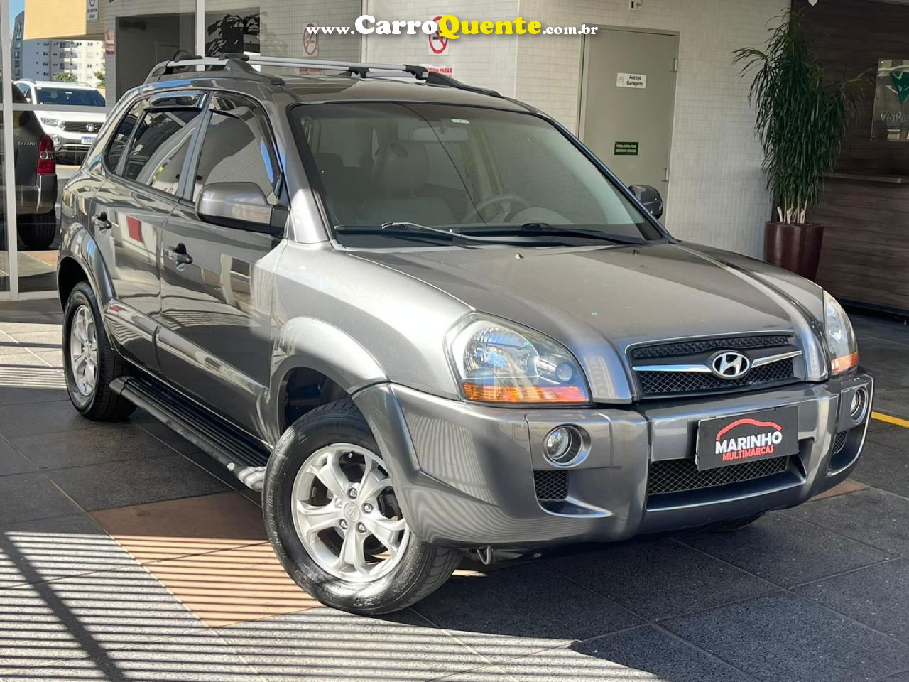 HYUNDAI   TUCSON GLS AUTOMATICO FLEX COMPLETA MULTIMIDIA OTIMO ESTADO   CINZA 2017 2.0 FLEX - Loja