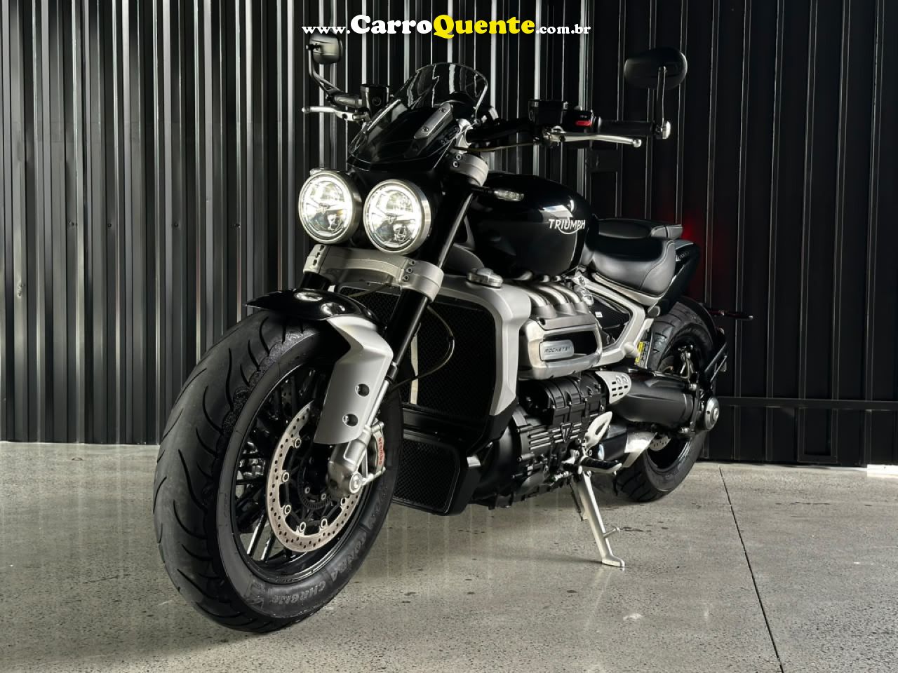 TRIUMPH   ROCKET 3 R   PRETO 2020 2500 GASOLINA - Loja