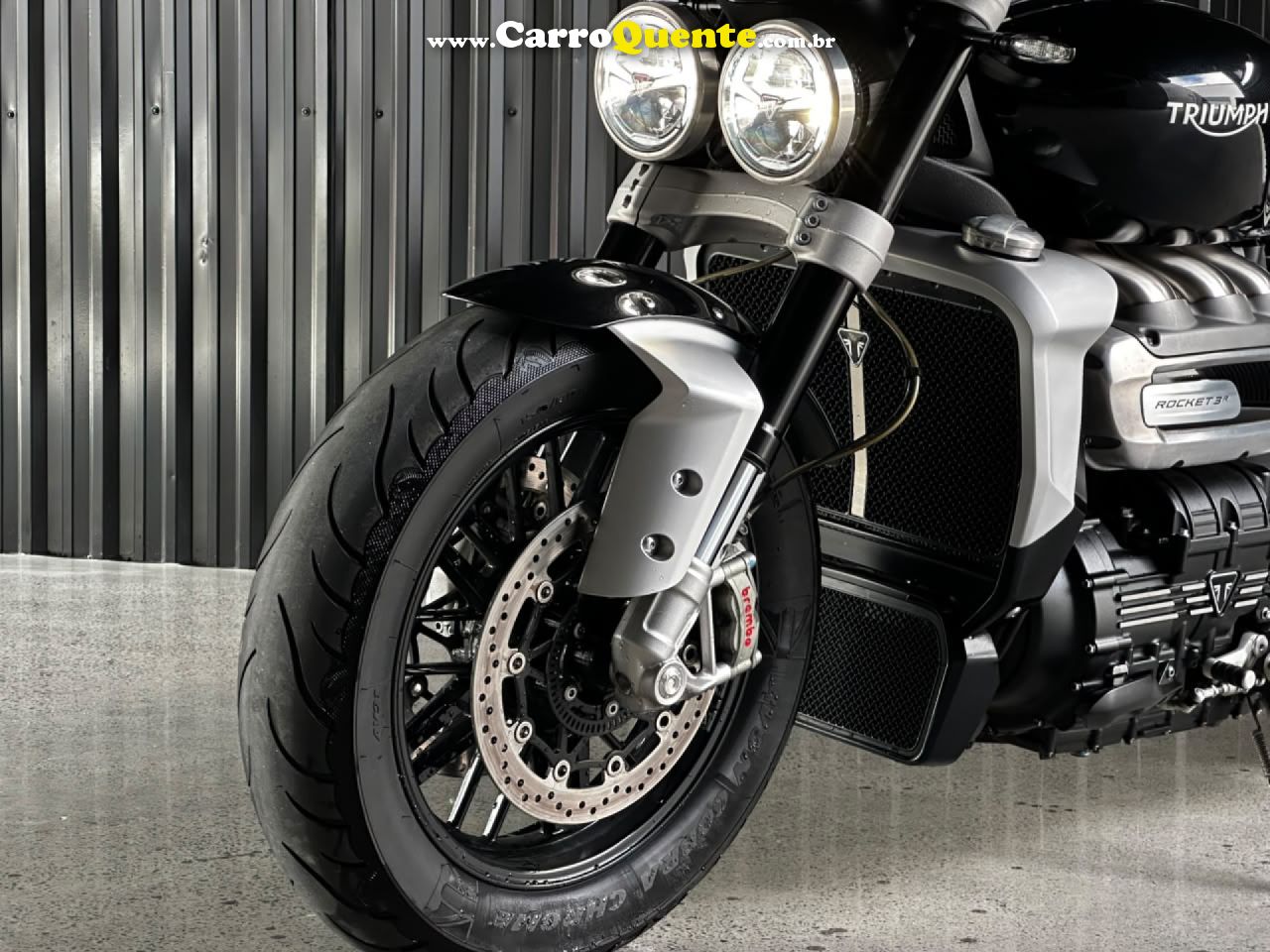 TRIUMPH   ROCKET 3 R   PRETO 2020 2500 GASOLINA - Loja