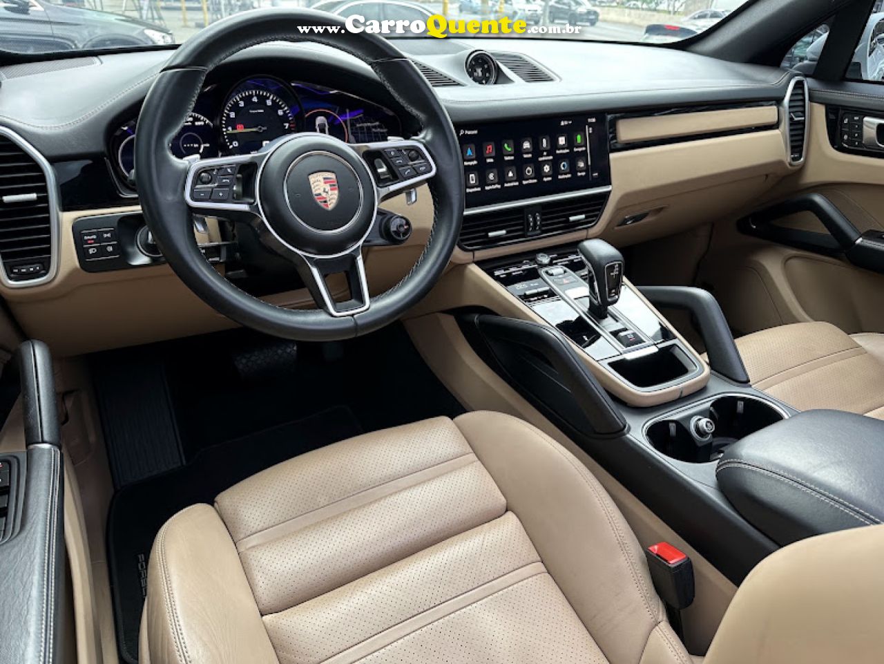 PORSCHE   CAYENNE COUPE PLATINUM ED. 3.0 (HÍBRIDO)   BRANCO 2023 3.0 GASOLINA E ELÉTRICO - Loja
