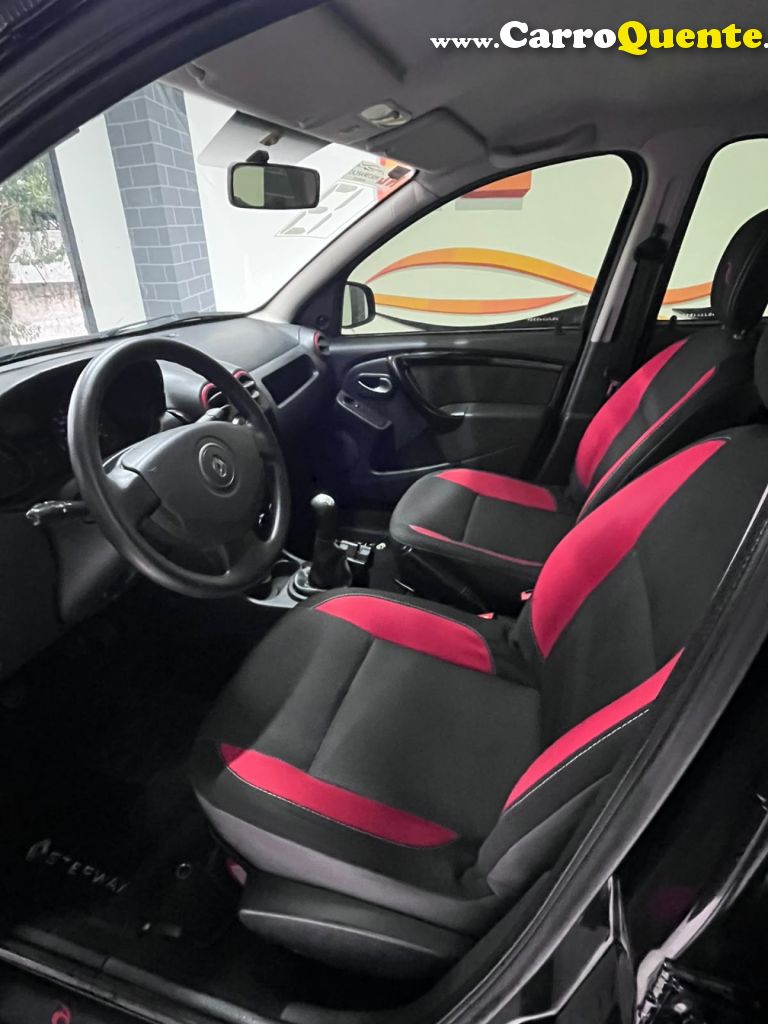 RENAULT   SANDERO STEPWAY HI-FLEX 1.6 16V 5P   PRETO 2013 1.6 FLEX - Loja