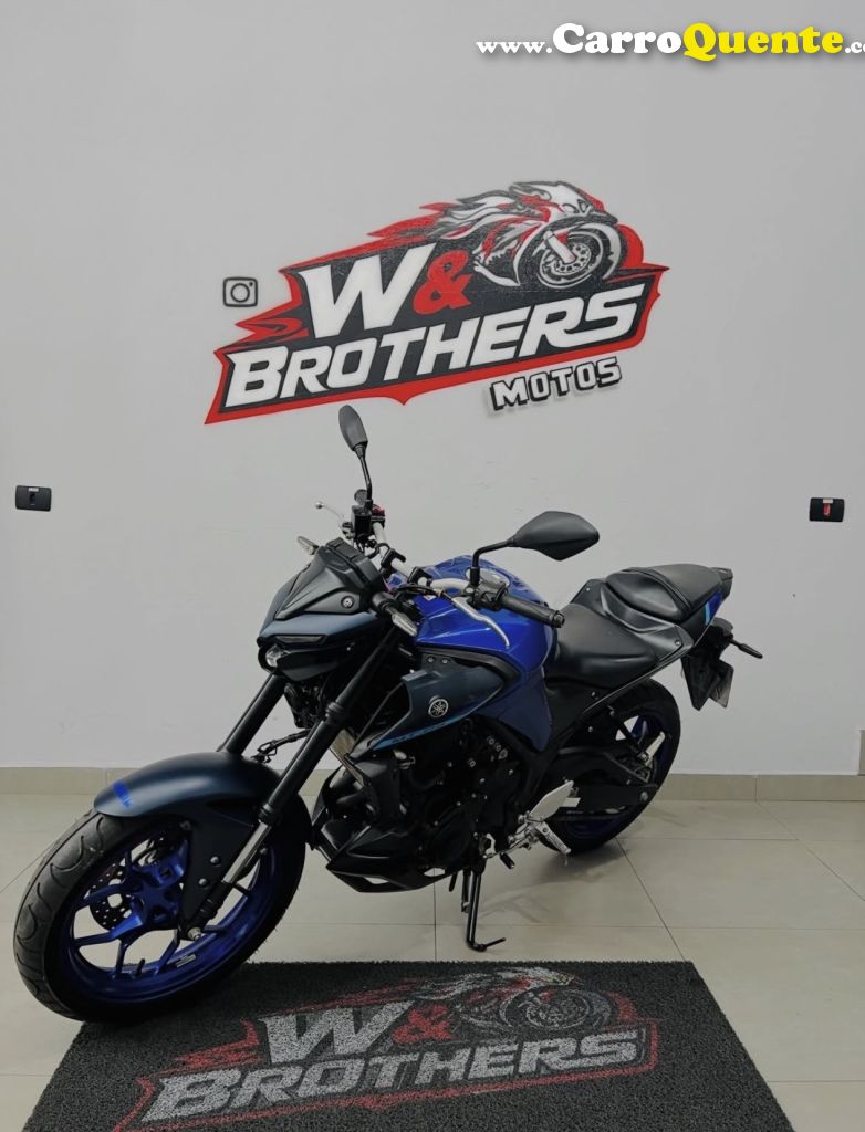 YAMAHA    MT 03   AZUL 2024 321 GASOLINA - Loja
