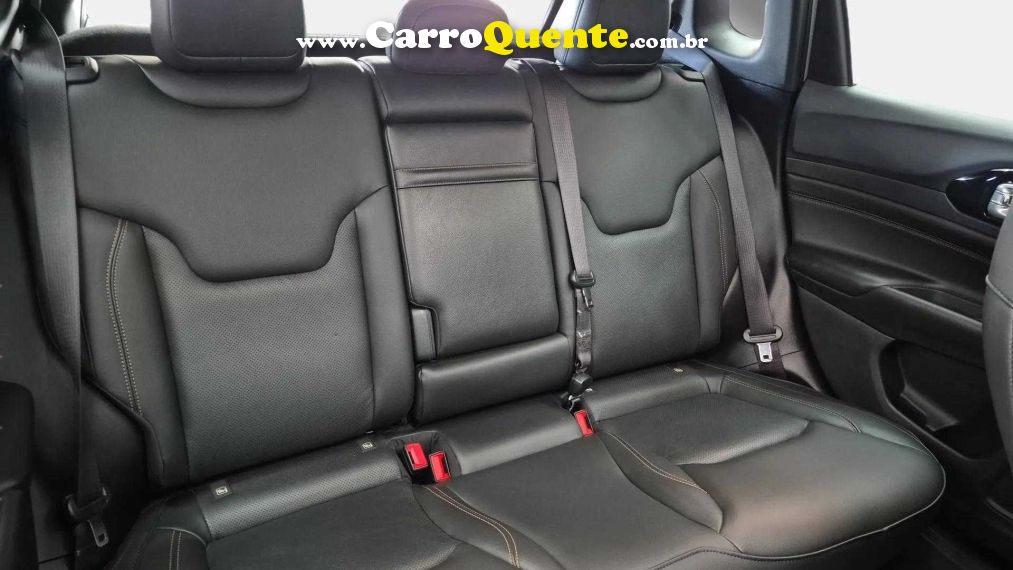 JEEP COMPASS 2.0 HURRICANE 4 TURBO GASOLINA OVERLAND AT9 - Loja
