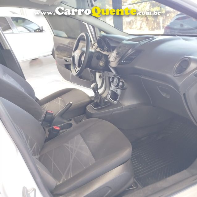 Ford FIESTA 1.5 S HATCH 16V FLEX 4P MANUAL - Loja