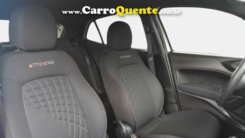 Fiat ARGO 1.3 FIREFLY FLEX TREKKING CVT - Loja