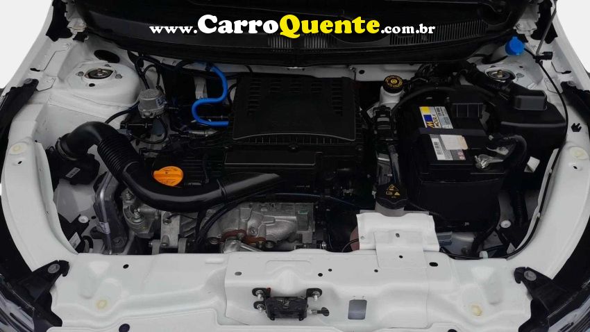 Fiat ARGO 1.3 FIREFLY FLEX TREKKING CVT - Loja