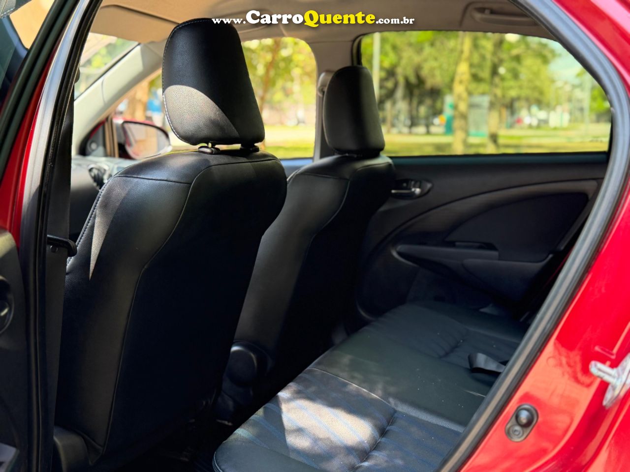TOYOTA ETIOS 1.5 XS SEDAN 16V 2016 - Loja
