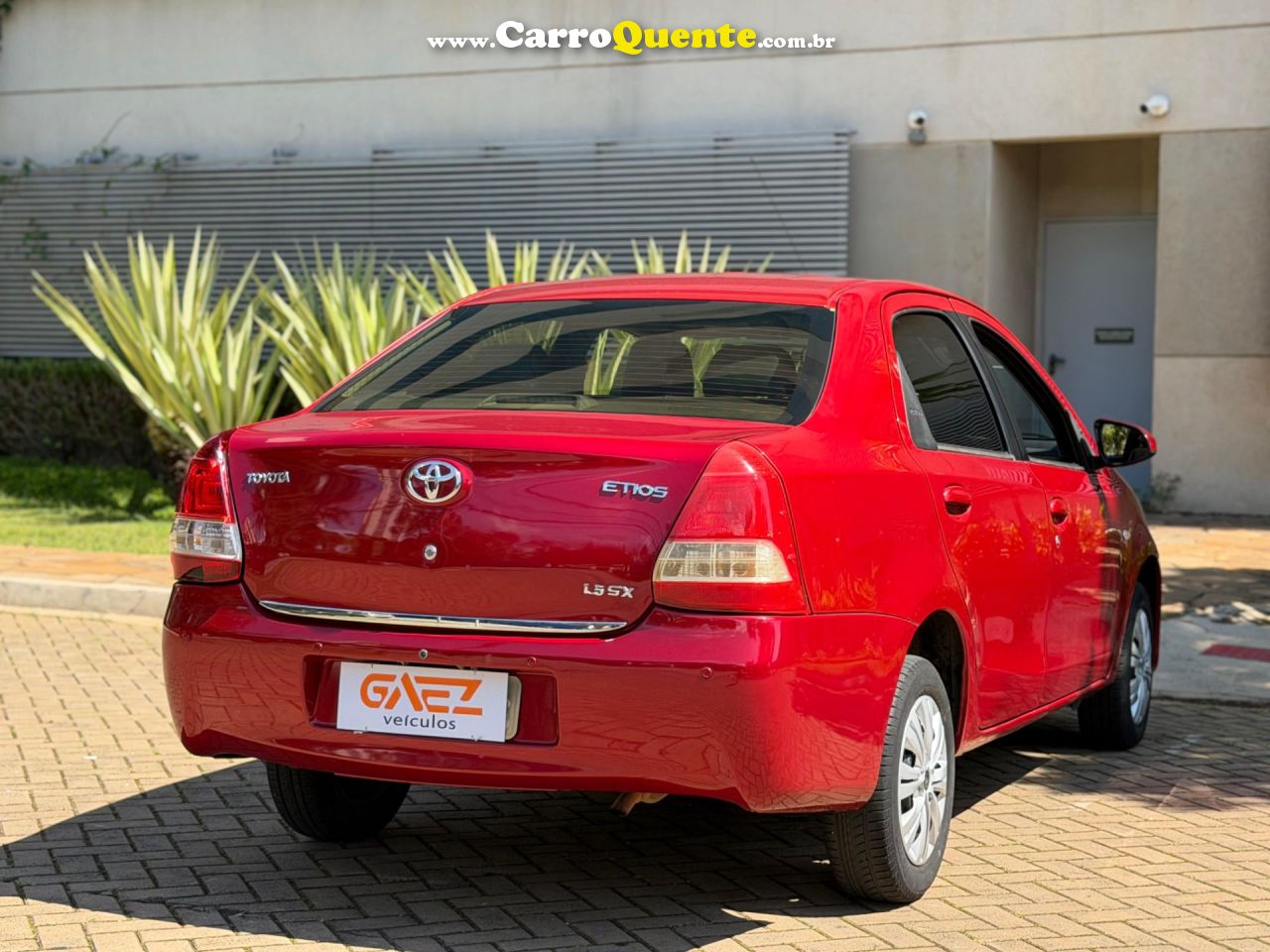 TOYOTA ETIOS 1.5 XS SEDAN 16V 2016 - Loja