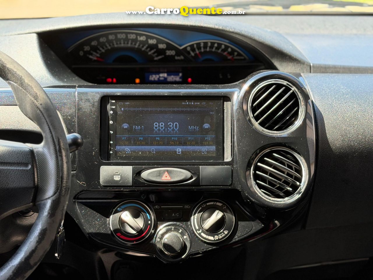 TOYOTA ETIOS 1.5 XS SEDAN 16V 2016 - Loja