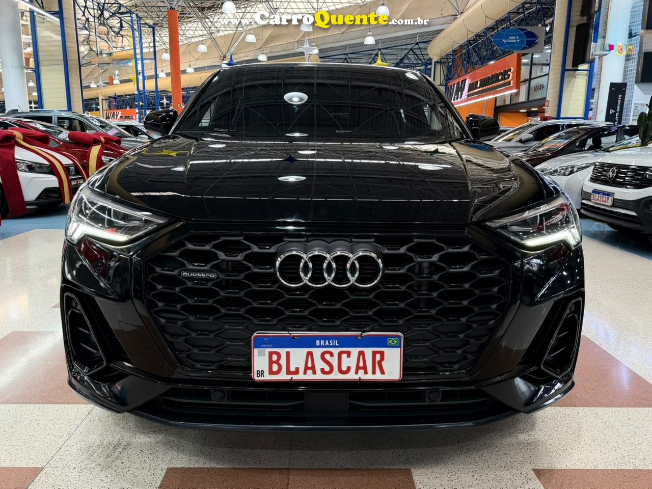 AUDI Q3 2.0 40 TFSI SPORTBACK PERFORMANCE BLACK QUATTRO 2022 - Loja