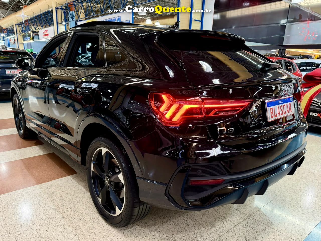 AUDI Q3 2.0 40 TFSI SPORTBACK PERFORMANCE BLACK QUATTRO 2022 - Loja