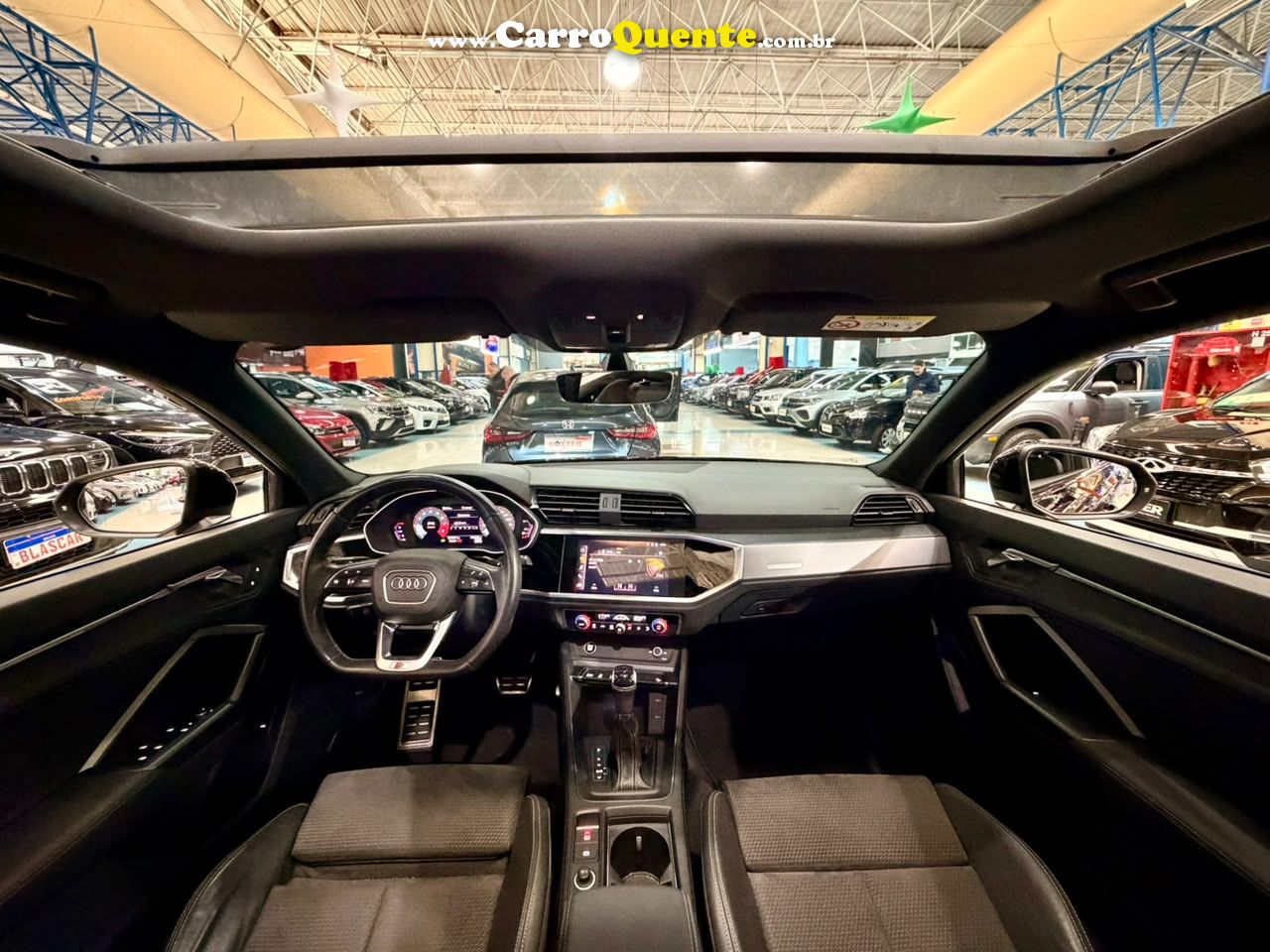 AUDI Q3 2.0 40 TFSI SPORTBACK PERFORMANCE BLACK QUATTRO 2022 - Loja
