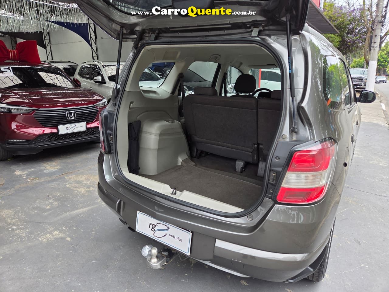 CHEVROLET SPIN 1.8 LT 8V 2013 - Loja