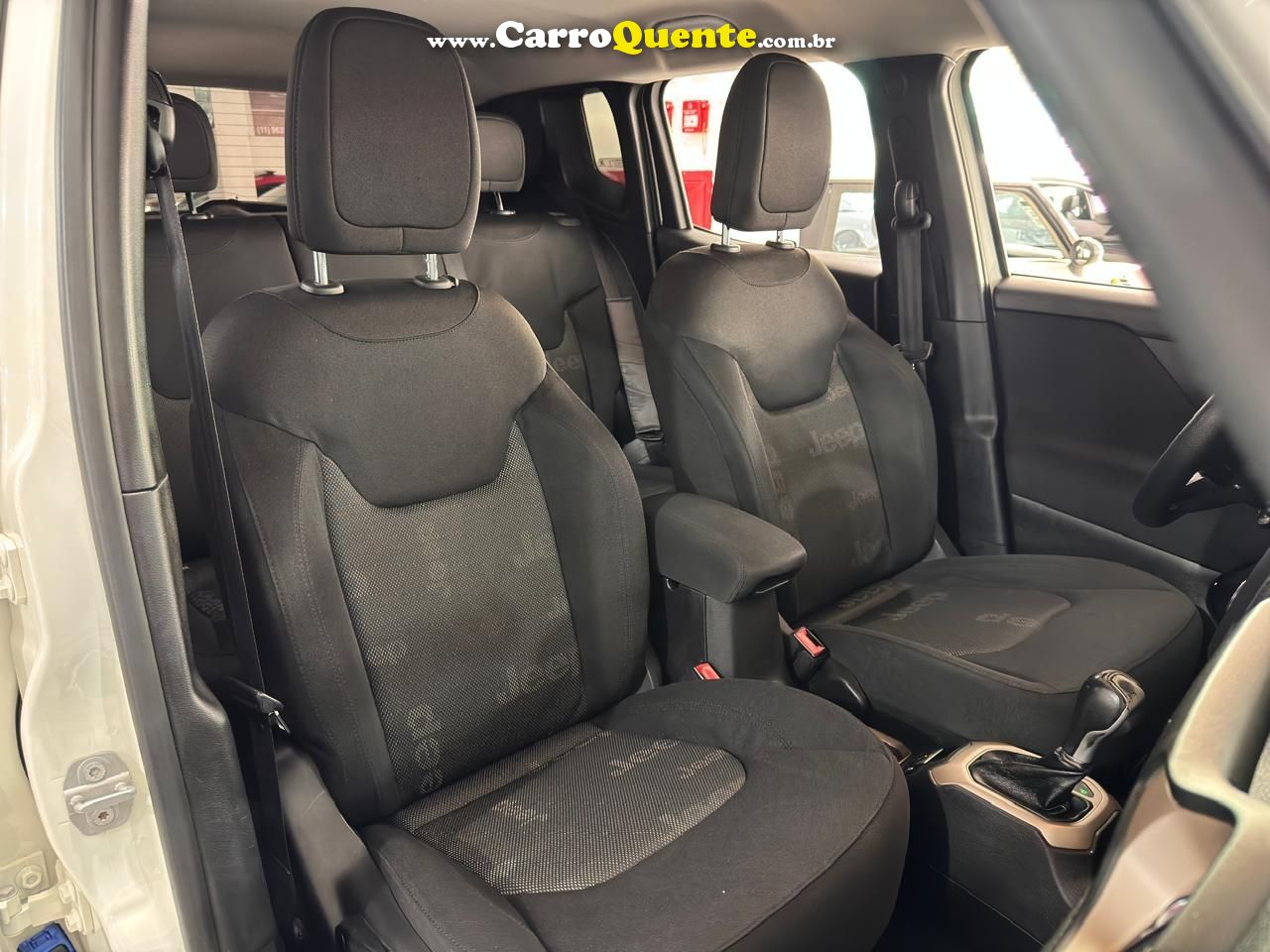 JEEP RENEGADE 2.0 16V TURBO LONGITUDE 4X4 2016 - Loja