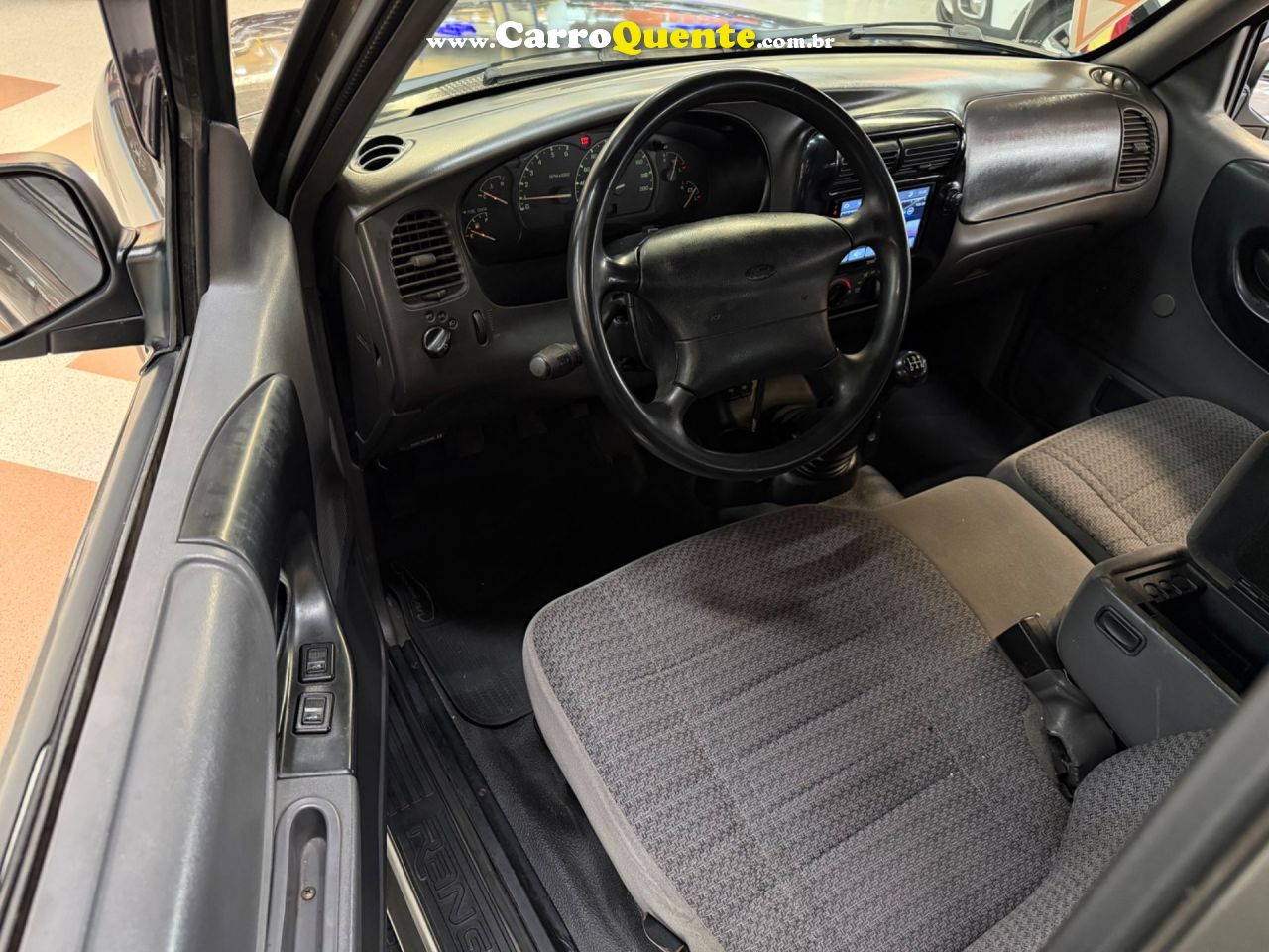 FORD RANGER 2.5 XL 4X2 CD 8V 2001 - Loja