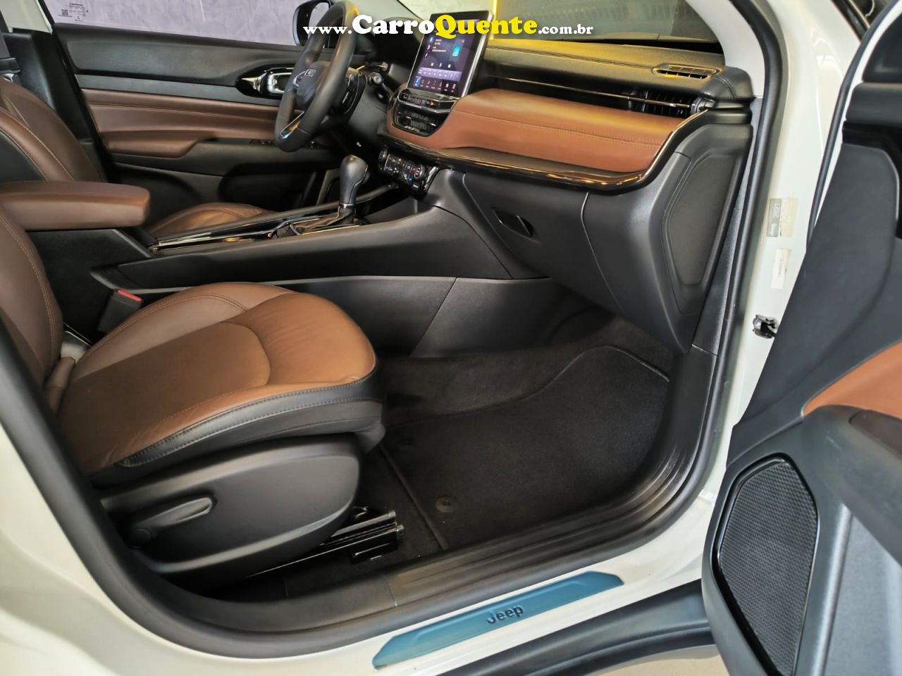 JEEP COMPASS 1.3 T270 TURBO LIMITED 2021/2022 - Loja