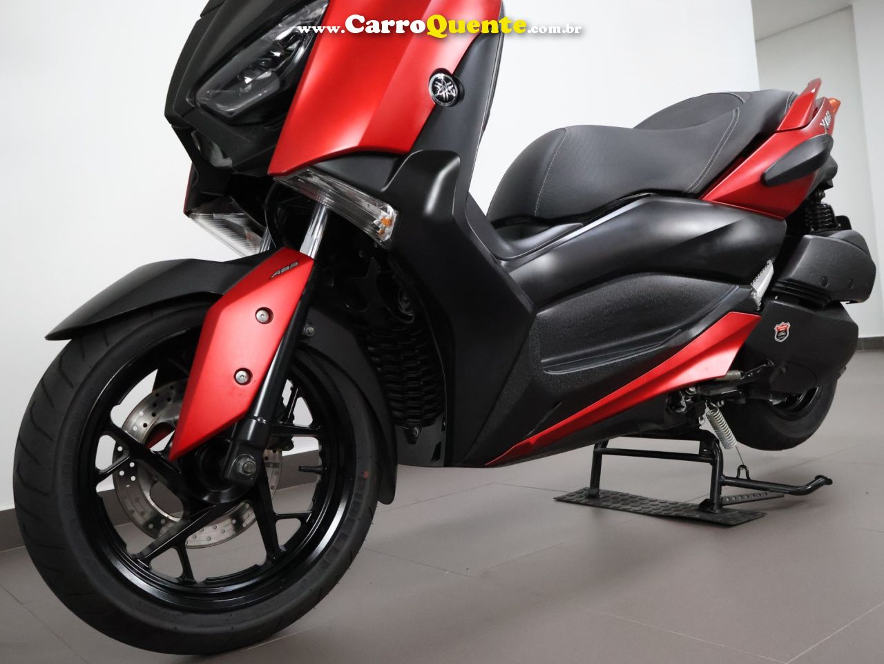 YAMAHA XMAX 250 ABS 2022 - Loja