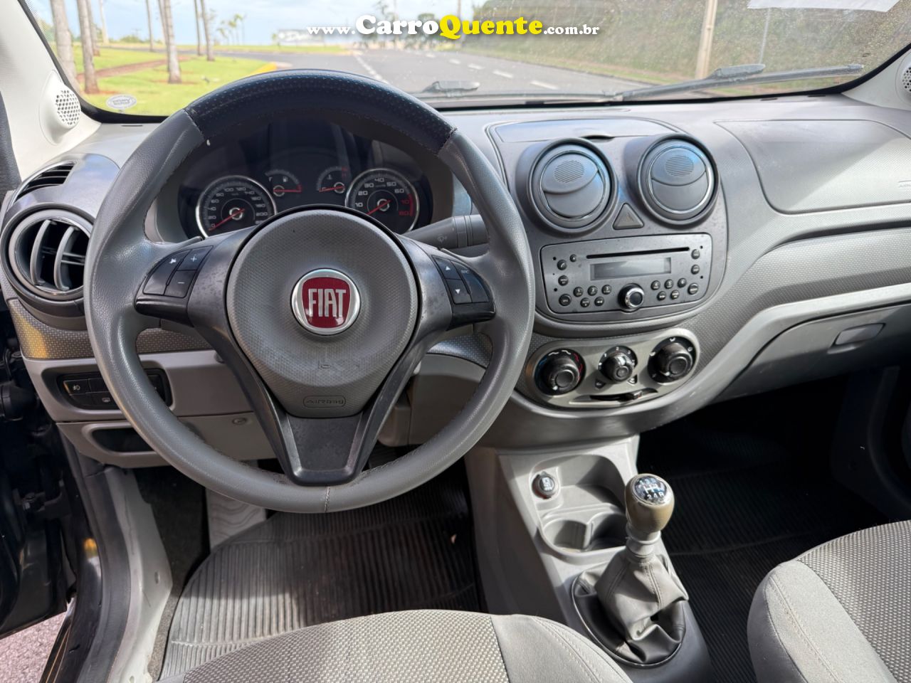 FIAT PALIO 2013 - Loja