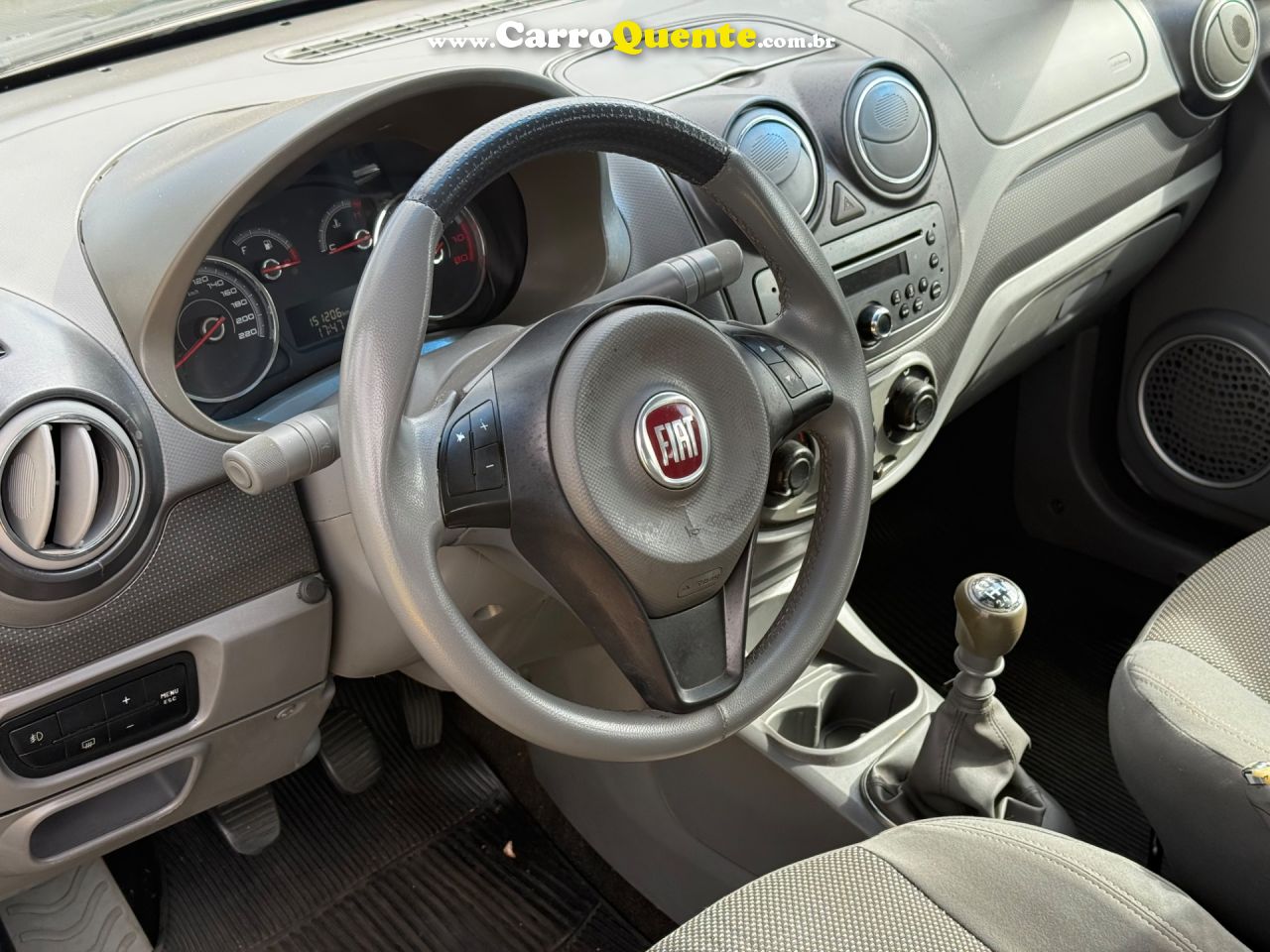 FIAT PALIO 2013 - Loja
