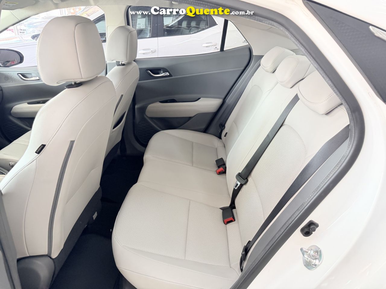 HYUNDAI   HB20S DIAMOND 1.0 TB FLEX 12V AUT.   BRANCO 2020 1.0 FLEX - Loja