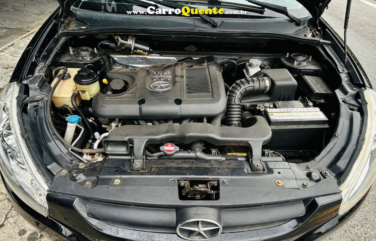 JAC   J3 TURIN SEDAN 1.4 16V 4P MEC.   PRETO 2012 1.4 GASOLINA - Loja