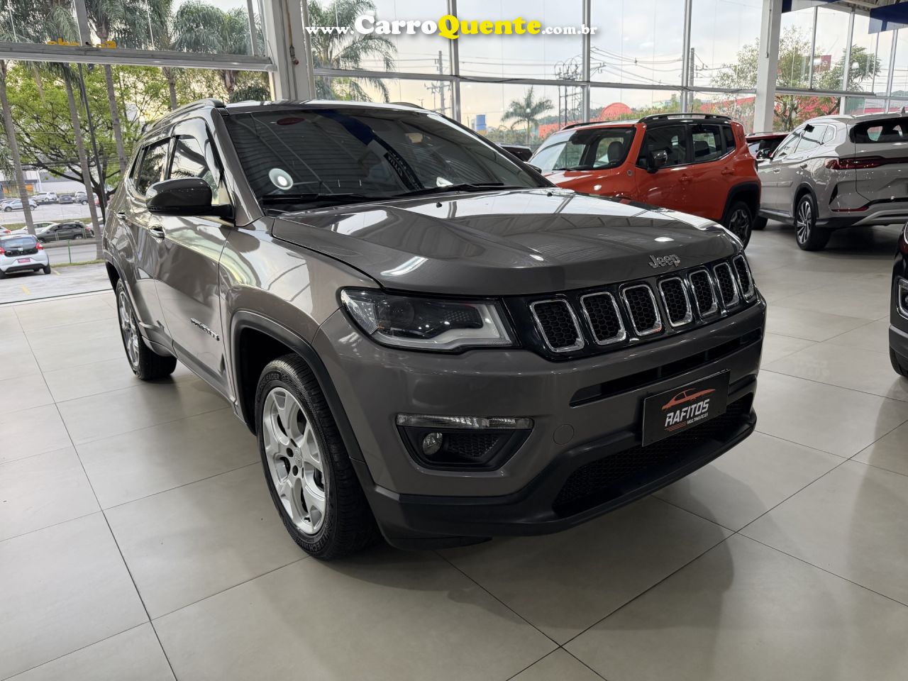 JEEP   COMPASS LONGITUDE 2.0 4X2 FLEX 16V AUT.   CINZA 2021 2.0 FLEX - Loja