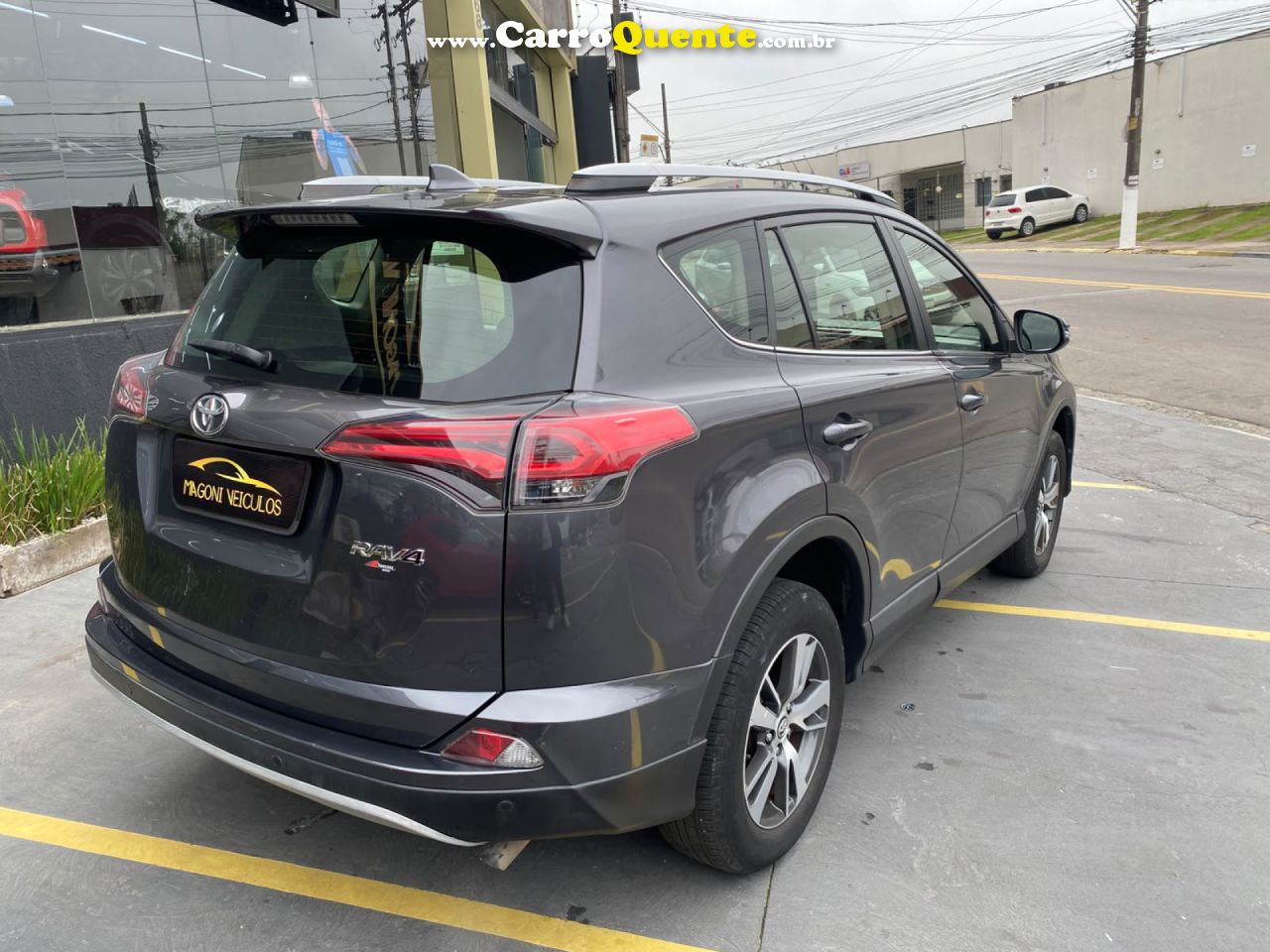 TOYOTA   RAV4 2.0 4X2 16V AUT.   CINZA 2018 2.0 GASOLINA - Loja