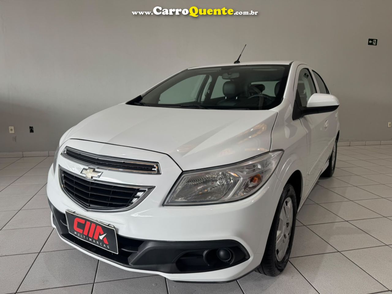 CHEVROLET   ONIX HATCH LT 1.0 8V FLEXPOWER 5P MEC.   BRANCO 2014 1.0 FLEX - Loja