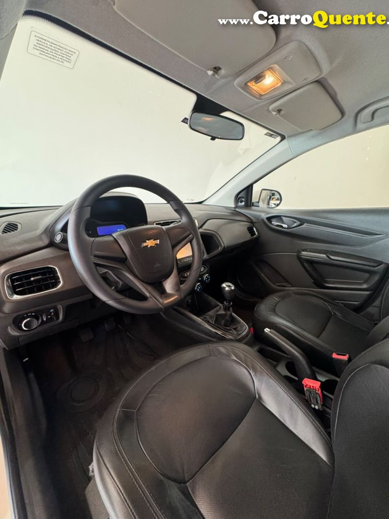 CHEVROLET   ONIX HATCH LT 1.0 8V FLEXPOWER 5P MEC.   BRANCO 2014 1.0 FLEX - Loja