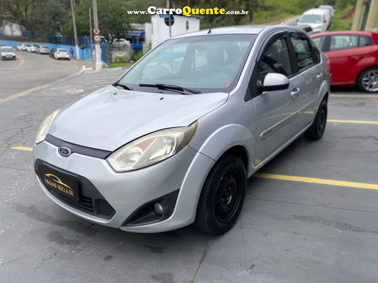 FORD   FIESTA SEDAN SE 1.6 8V FLEX 4P   PRATA 2014 1.6 FLEX - Loja