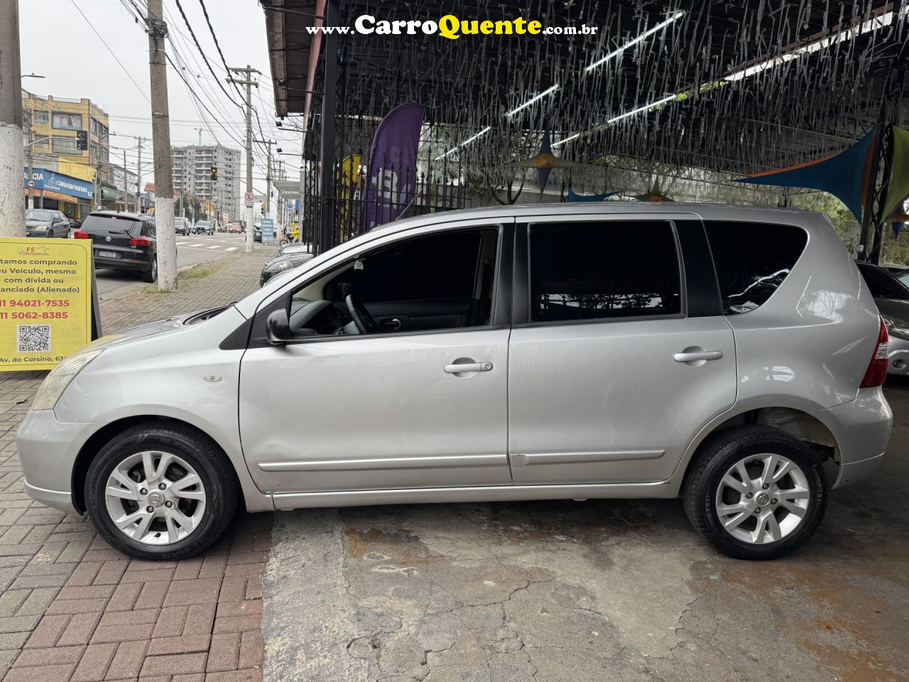 NISSAN   LIVINA S 1.6 16V FLEX FUEL MEC.   PRATA 2013 1.6 FLEX - Loja