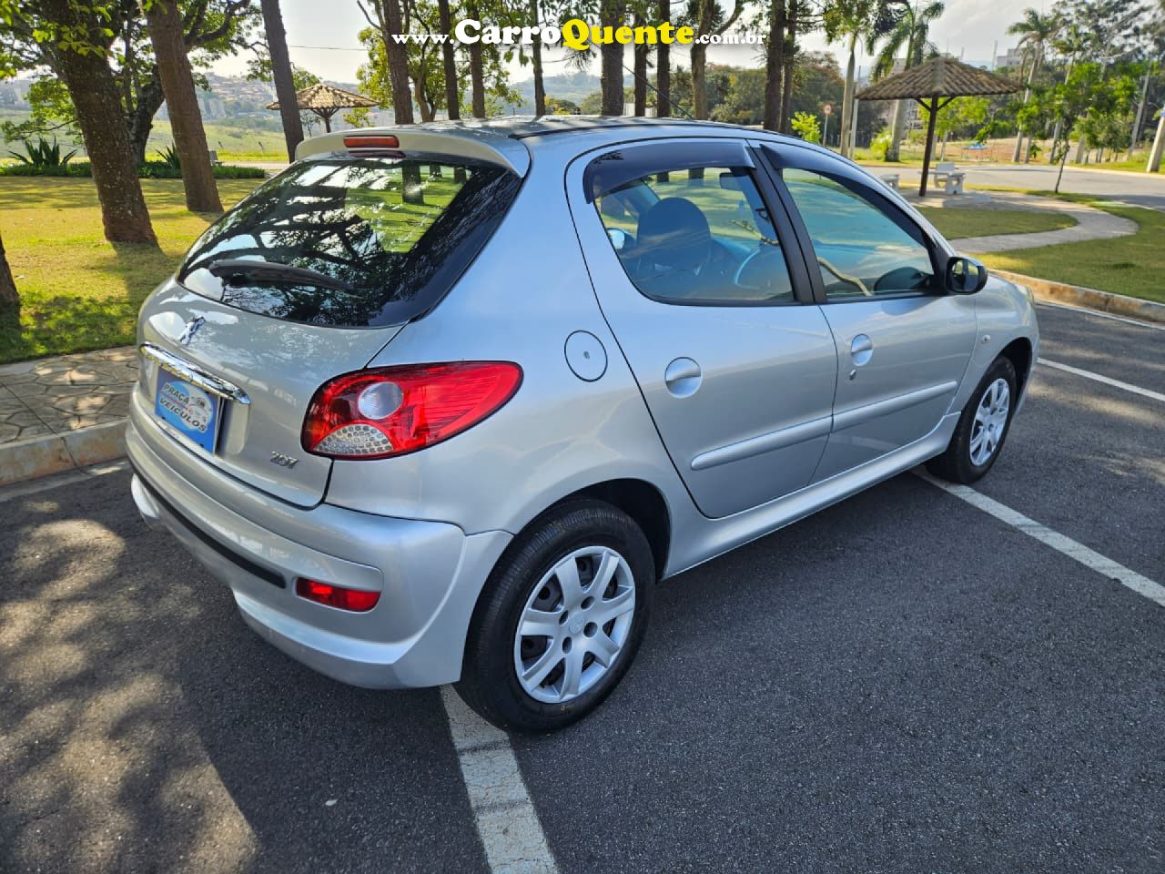 PEUGEOT   207 XR 1.4 FLEX 8V 5P   PRATA 2013 1.4 FLEX - Loja