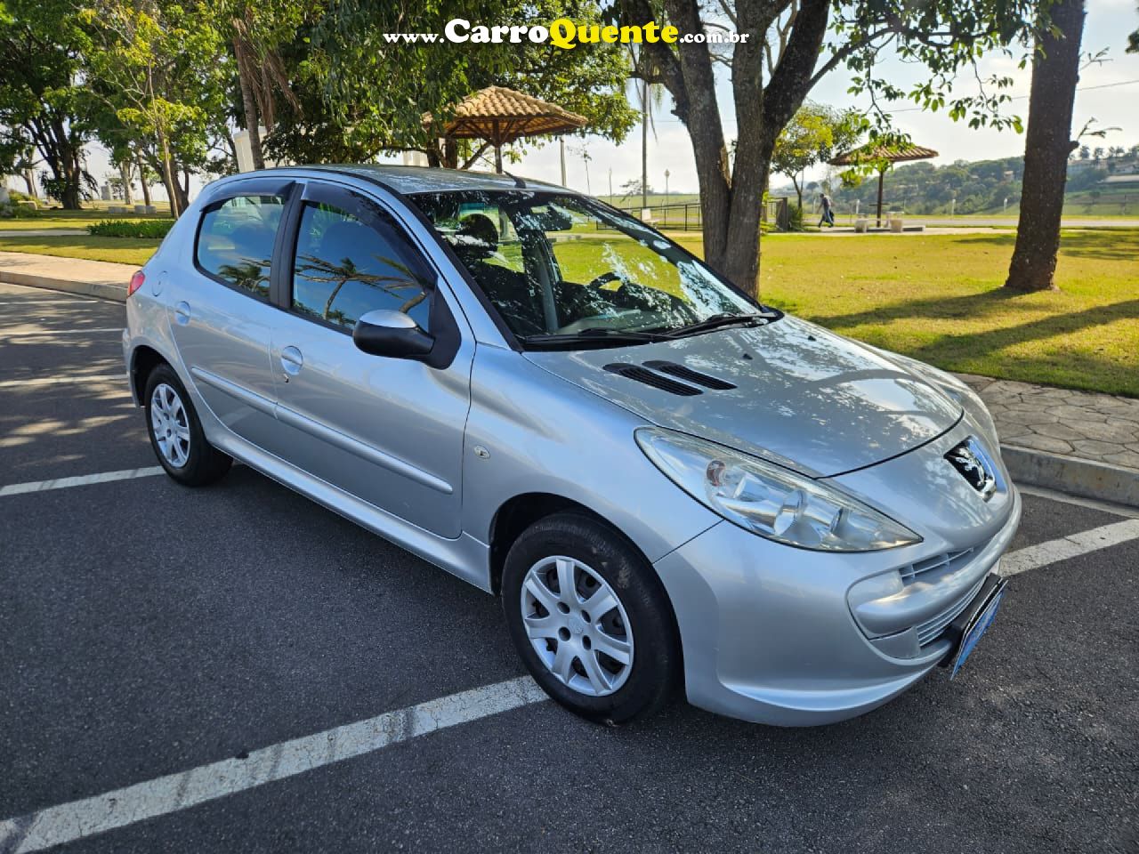PEUGEOT   207 XR 1.4 FLEX 8V 5P   PRATA 2013 1.4 FLEX - Loja