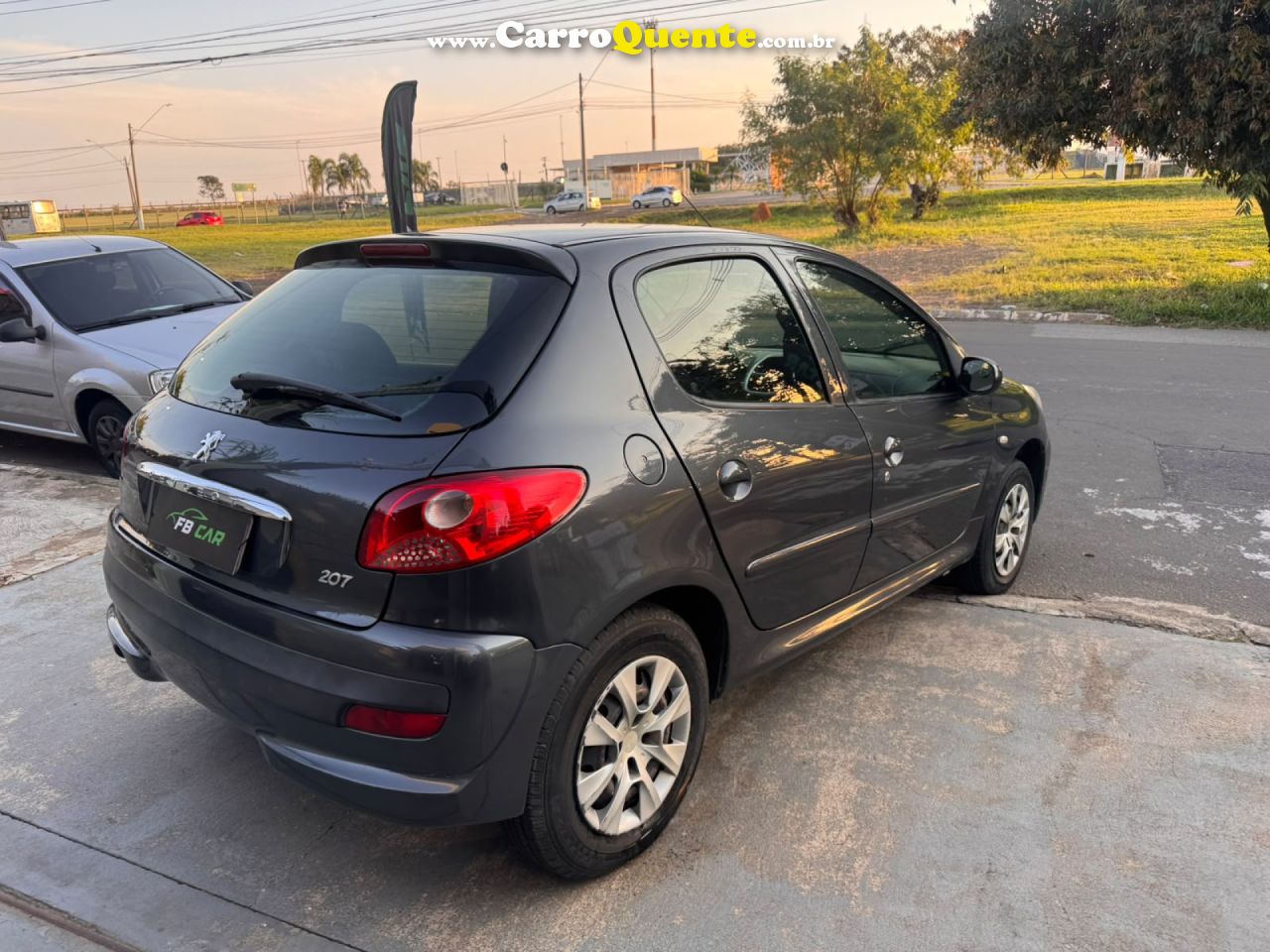 PEUGEOT   207 XR 1.4 FLEX 8V 5P   CINZA 2011 1.4 FLEX - Loja
