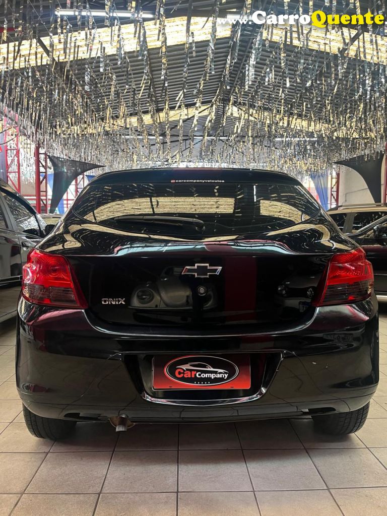 CHEVROLET   ONIX HATCH JOY 1.0 8V FLEX 5P MEC.   PRETO 2019 1.0 FLEX - Loja