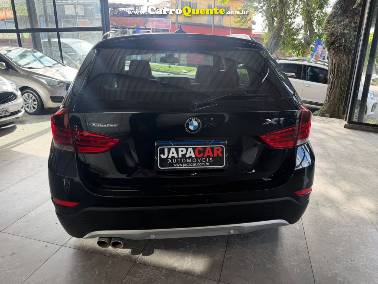 BMW   X1 SDRIVE 20I 2.02.0 TB ACTI.FLEX AUT.   PRETO 2015 2.0 GASOLINA - Loja
