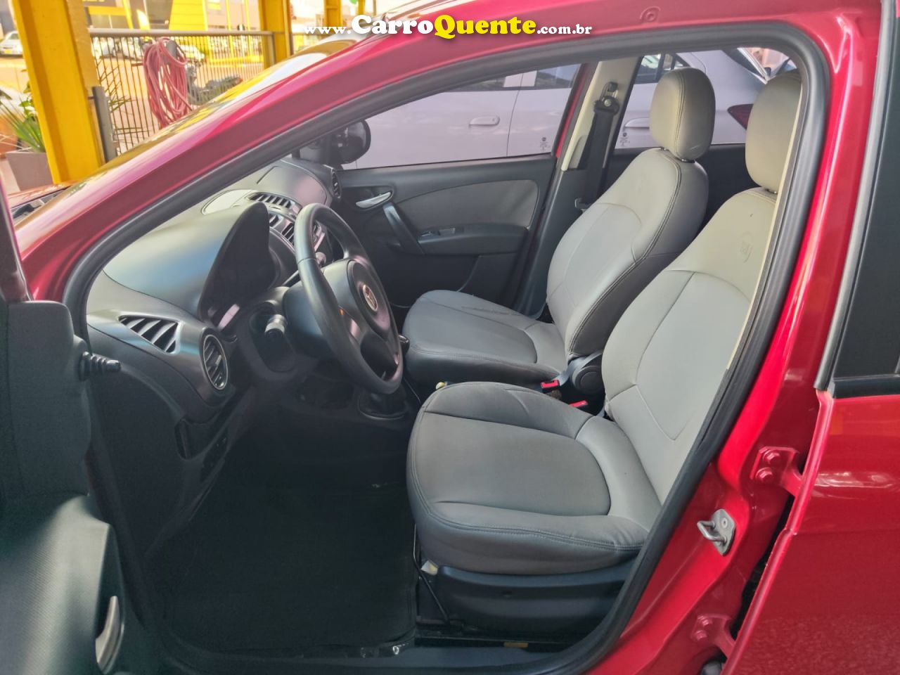 FIAT   PALIO ATTRA.ITÁLIA 1.4 EVO F.FLEX 8V 5P   VERMELHO 2017 1.4 FLEX - Loja